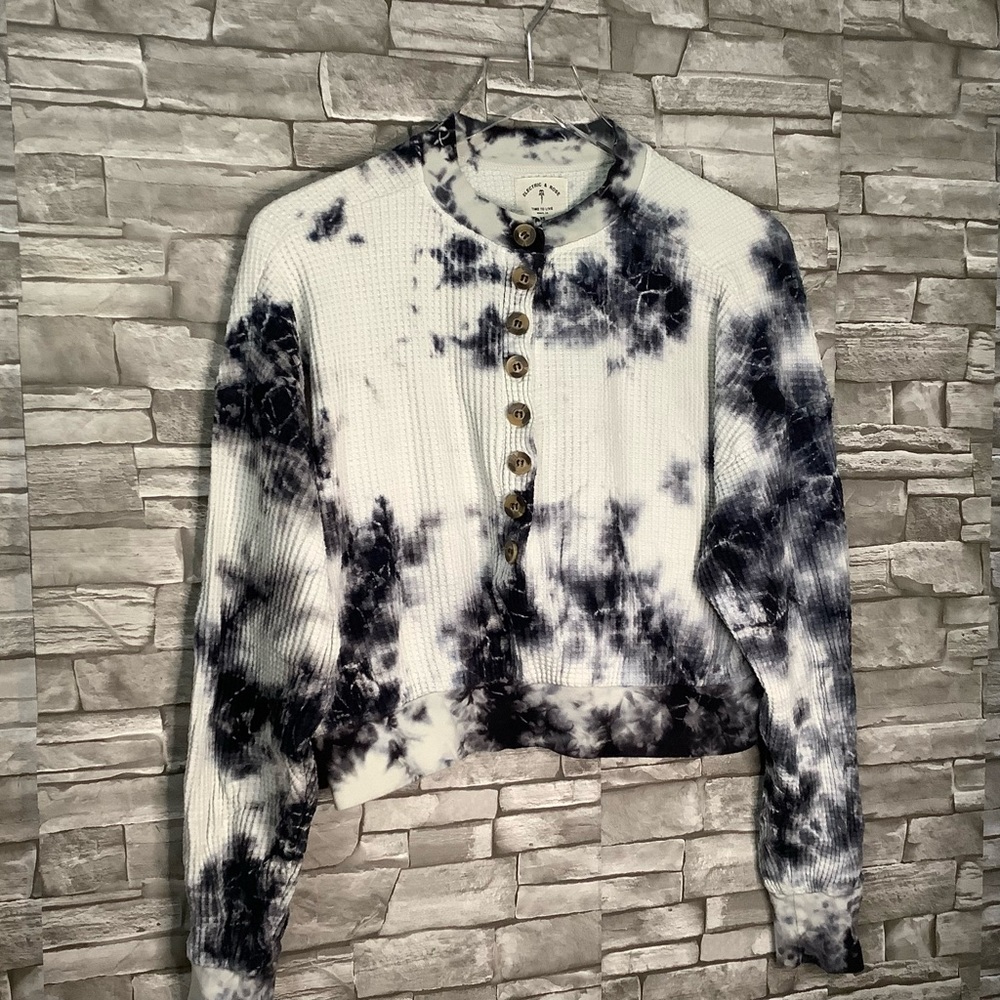 Electric Rose Time To Live Xs Sweatshirt With Buttons Front (W712)